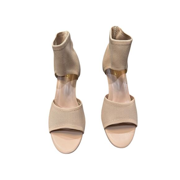 NewBella NWT/NIB Mousse Fit Stiletto Heeled Sandals Cream Sz 10 - Picture 2 of 5